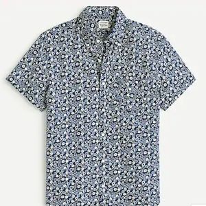 Slim Short-Sleeve Seersucker Shirt Floral